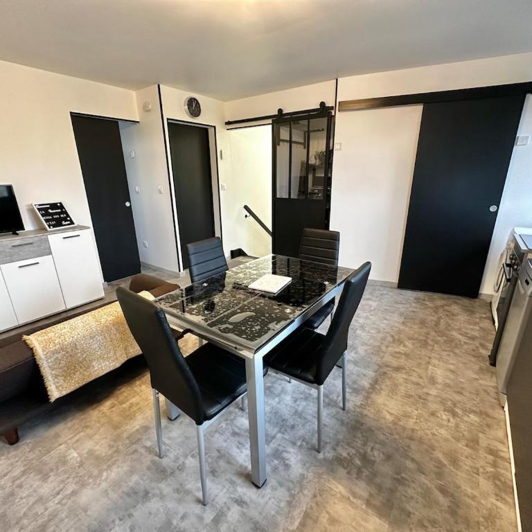 Jean - Appartement T3 moderne et tout confort à Berck - Two-Bedroom Apartment - 16