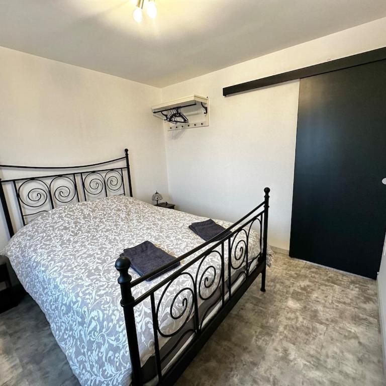 Jean - Appartement T3 moderne et tout confort à Berck - Two-Bedroom Apartment - 14