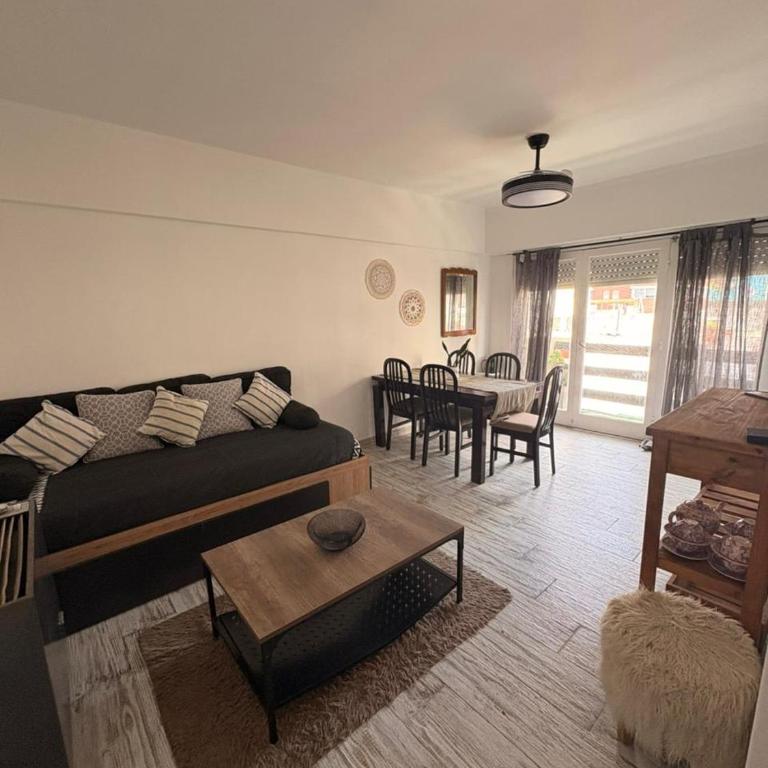 Mitre Apartment - One-Bedroom Apartment - 1