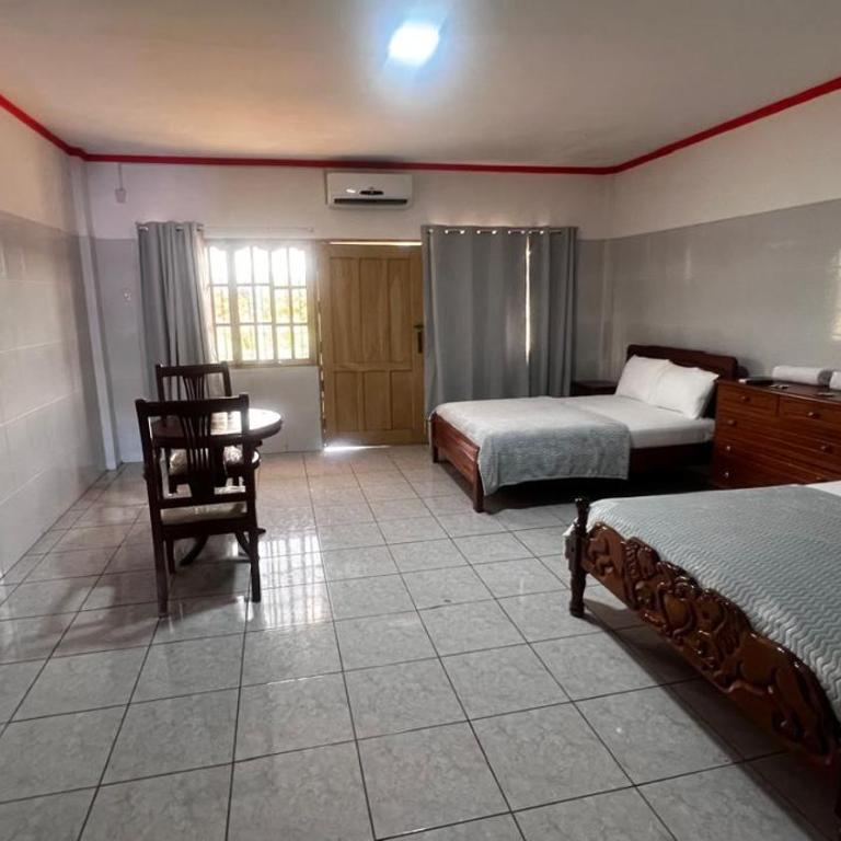 Residencial NUBE 69 - Family Room with Private Bathroom - 1