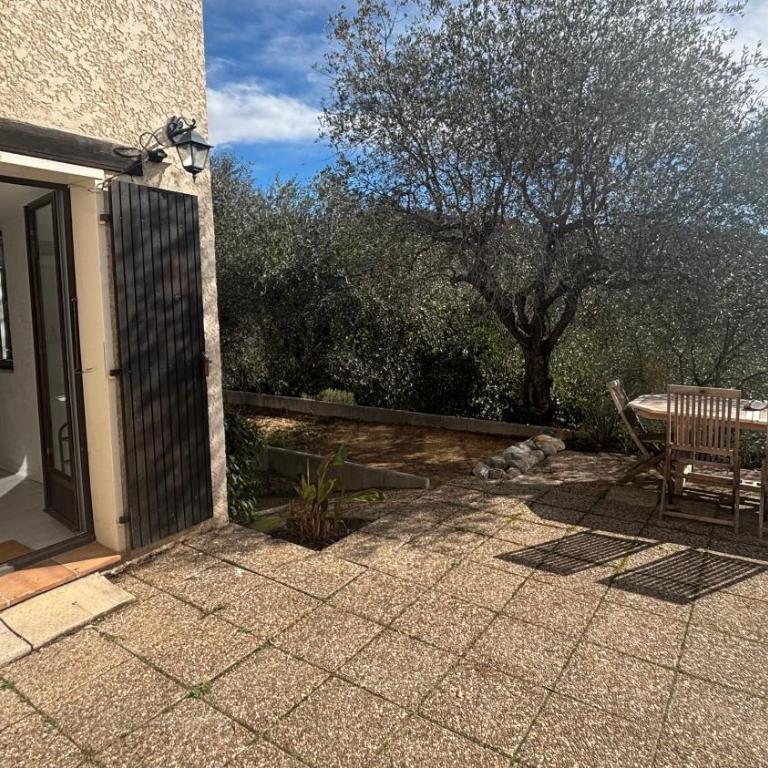 Charming apartment with stunning mountain views - Appartement 2 Chambres - 5