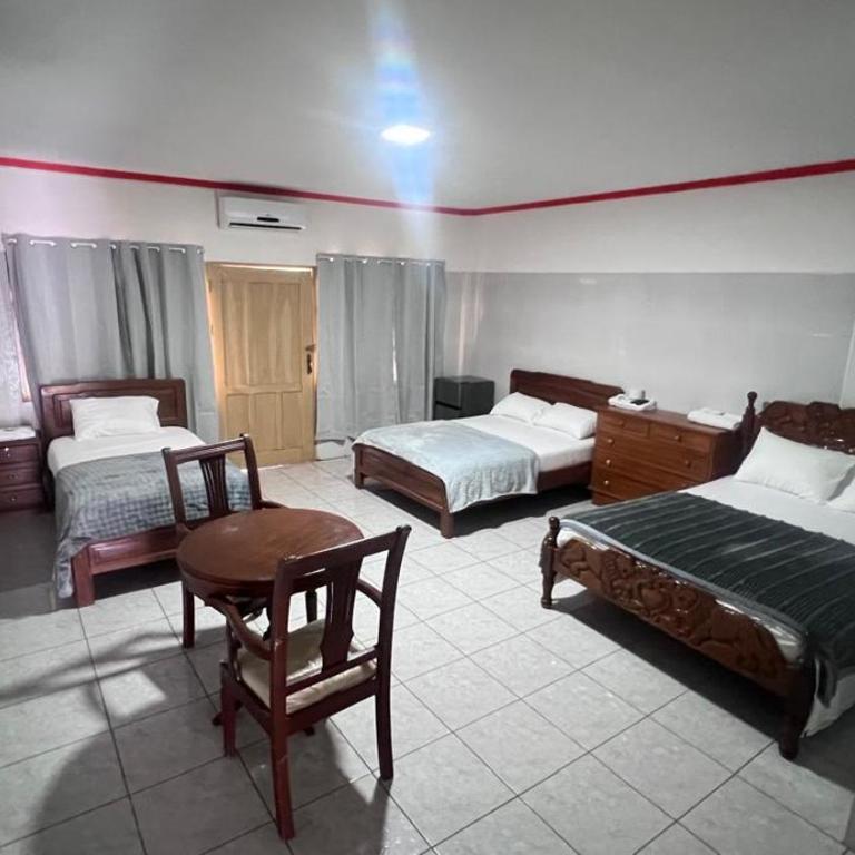Residencial NUBE 69 - Double Room with Private Bathroom - 1