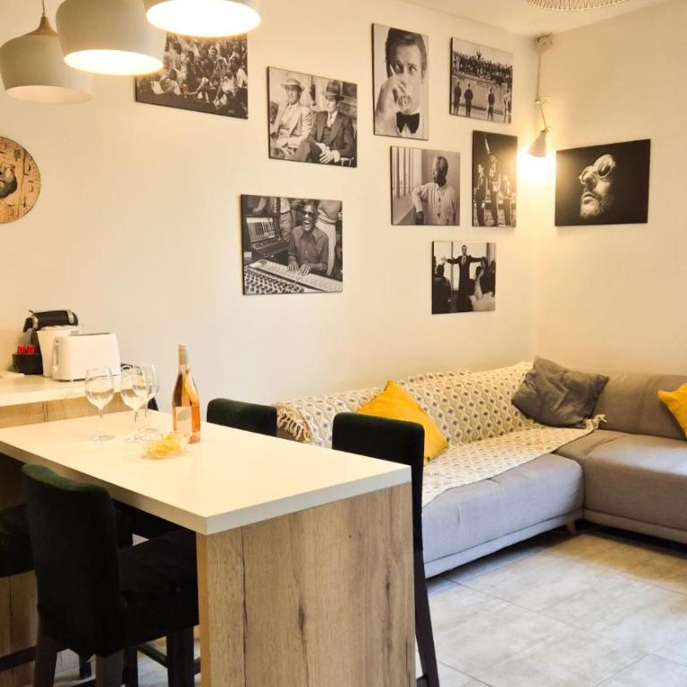 Joli T3 moderne avec terrasse & climatisation - Appartement 2 Chambres - 19
