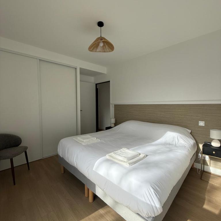 Appartement avec terrasse - Proche mer et centre - Appartamento con 3 Camere da Letto - 13