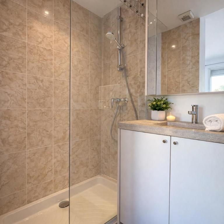 VERCORS next to the Sea & Beach - Appartement 1 Chambre avec Vue sur la Mer et Terrasse - 16
