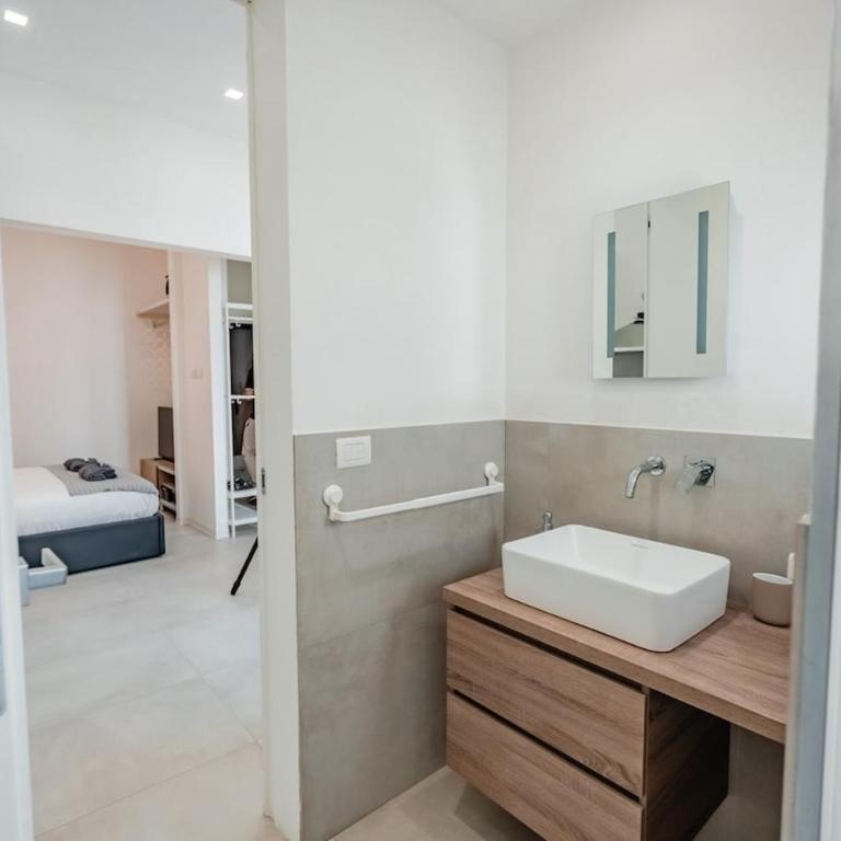 Guelfa Luxe Apartment a 2 min dal Duomo by MOIS Collection - Studio Apartment - 6