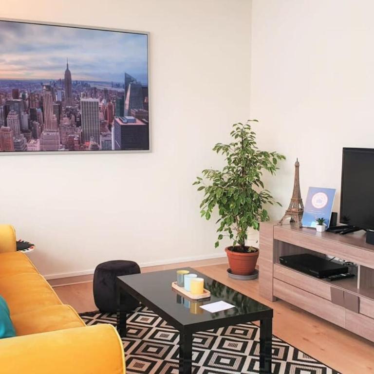 Le New Town - Balcon - Hypercentre - Tram - Apartment - 9