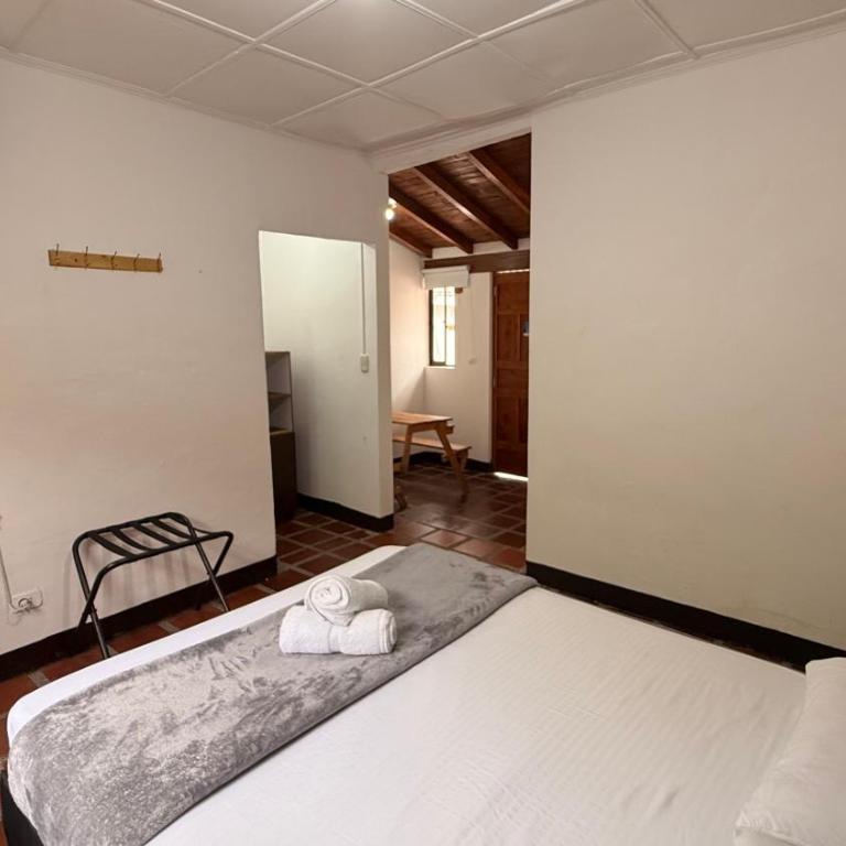 Hotel CSI Llanogrande - Habitación Superior - 1 cama grande - 3