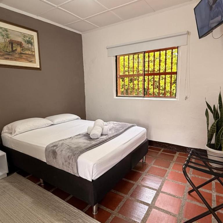 Hotel CSI Llanogrande - Habitación Superior - 1 cama grande - 10