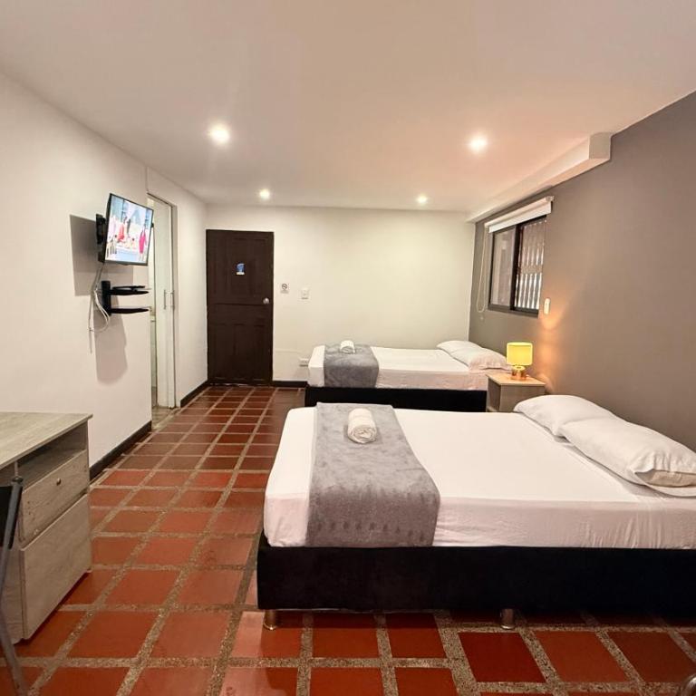 Hotel CSI Llanogrande - Suite Familiar - 6