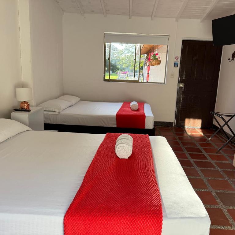 Hotel CSI Llanogrande - Suite Familiar - 8