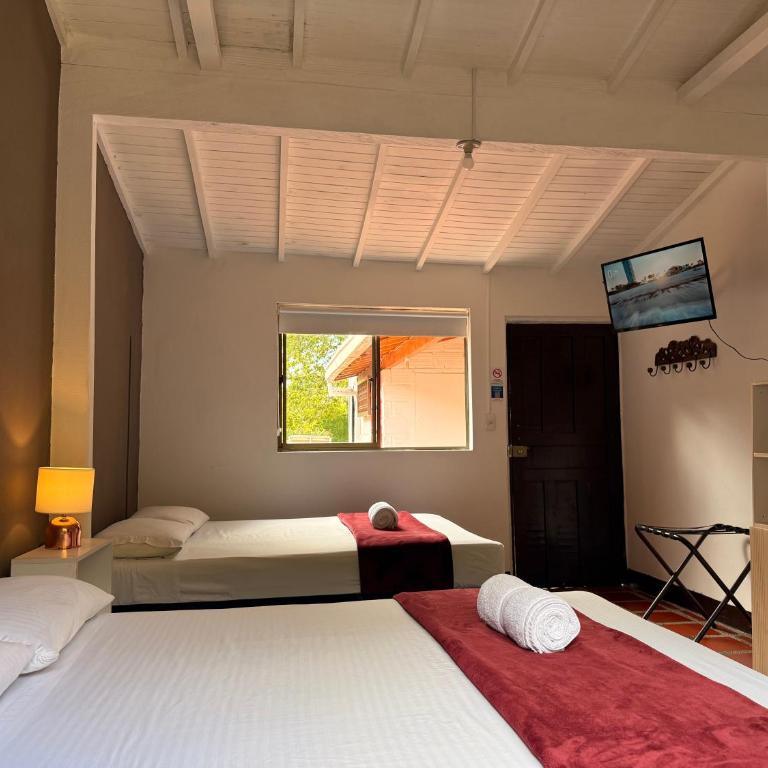 Hotel CSI Llanogrande - Suite Familiar - 1