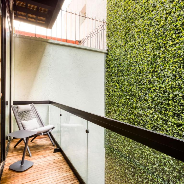 Studio Fenomenal con Balcon Priv and Rooftop whit Jacuzzi - Superior Studio - 6