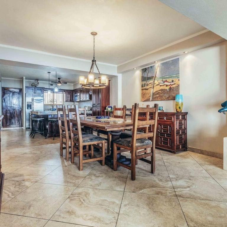 Ocean view 2Br Condo-Balcony-Beach-Pool - 805 - Casa - 48