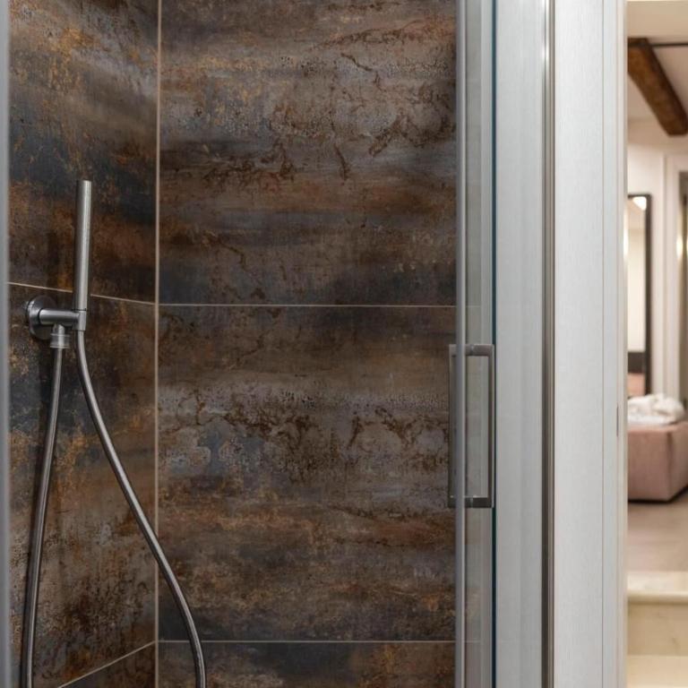 SUITE MALVASIA - Charming Residence - Appartamento con 2 Camere da Letto - 35