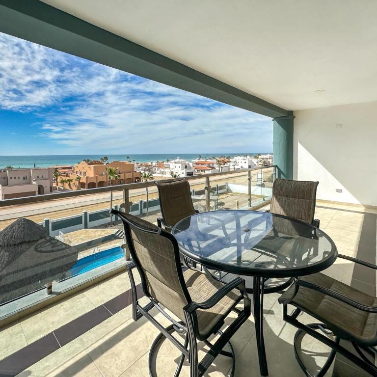 Wake Up Close to the Ocean in this 2BR Condo - Apartamento - 3