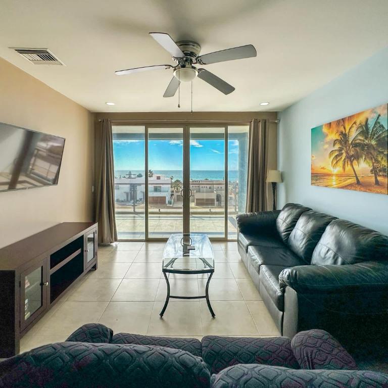 Wake Up Close to the Ocean in this 2BR Condo - Apartamento - 5