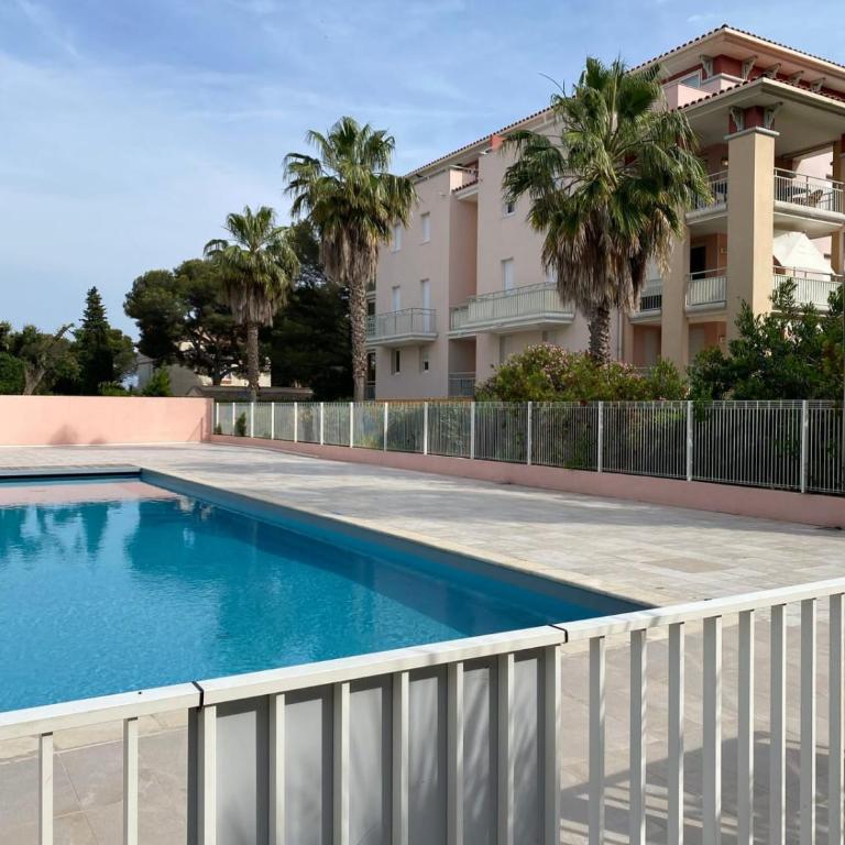 Large T4 with pool terrace and beach on foot - Apartamento - 1