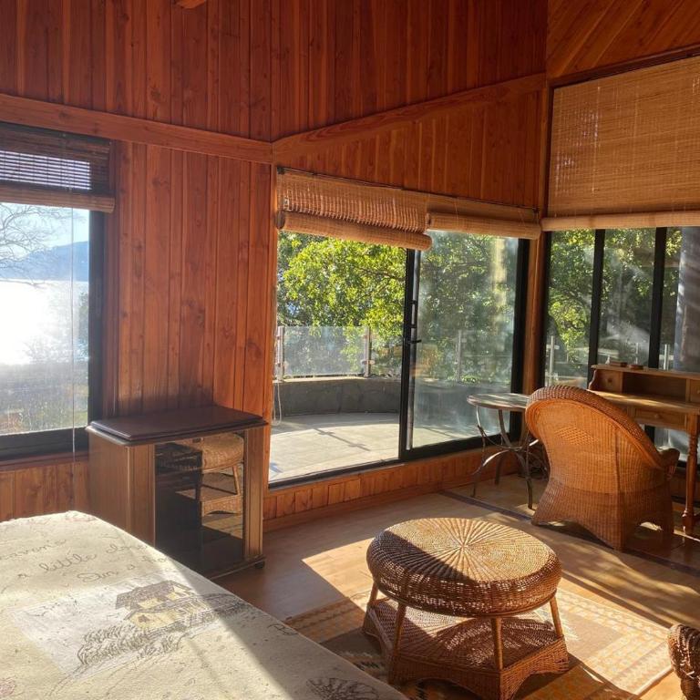 Casa en la Playa Grande Pucon - Four-Bedroom House - 12