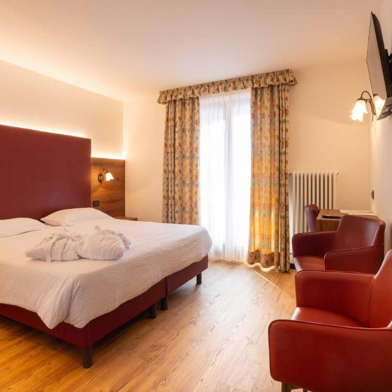 Hotel Crepei - Camera King Superior - 11