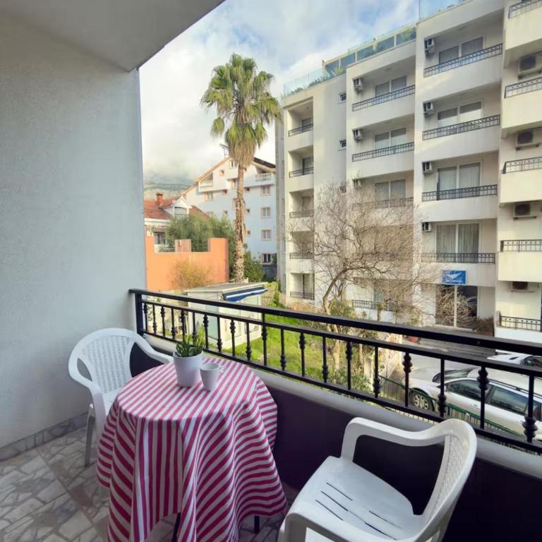 ADAIST Apartments Budva Free Parking & Balcony - Dvokrevetna Soba sa Bračnim Krevetom - 7