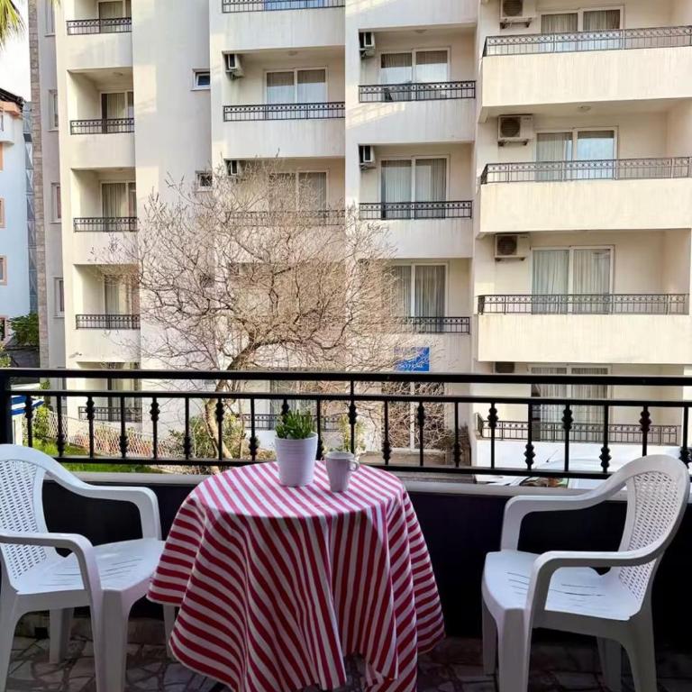 ADAIST Apartments Budva Free Parking & Balcony - Dvokrevetna Soba sa Bračnim Krevetom - 9