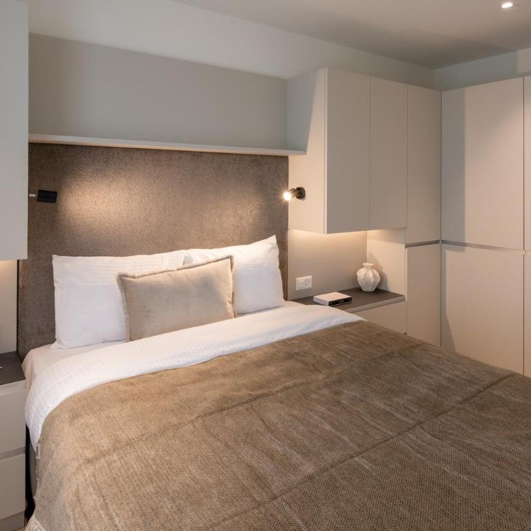 Octagon by Homenhancement - Self Check In - Appartement 1 Chambre Deluxe - 1