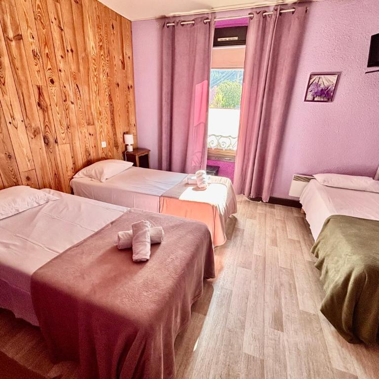 Hotel de la gare des Ecrins - Chambre Triple - 2