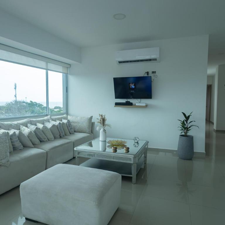 Penthouse con balcón y vista al mar cerca del Centro Histórico - Two-Bedroom Apartment with Balcony and Sea View - 19
