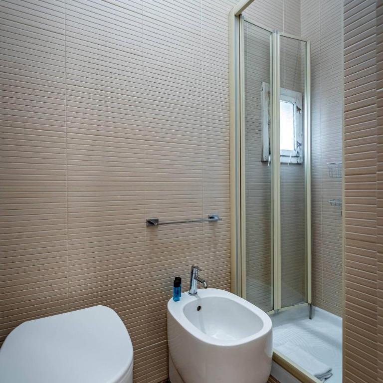 YD Servi suite apt - One-Bedroom Superior Apartment - 8