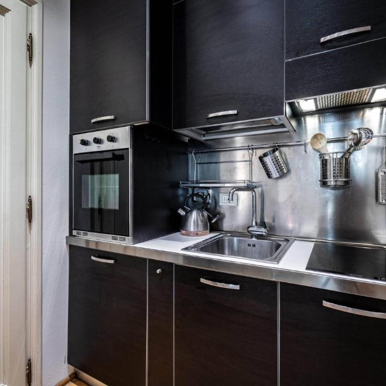 YD Servi suite apt - One-Bedroom Deluxe Apartment - 1