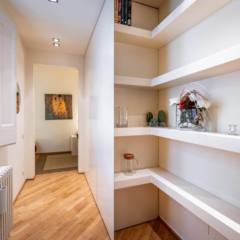 YD Servi suite apt - One-Bedroom Deluxe Apartment - 15