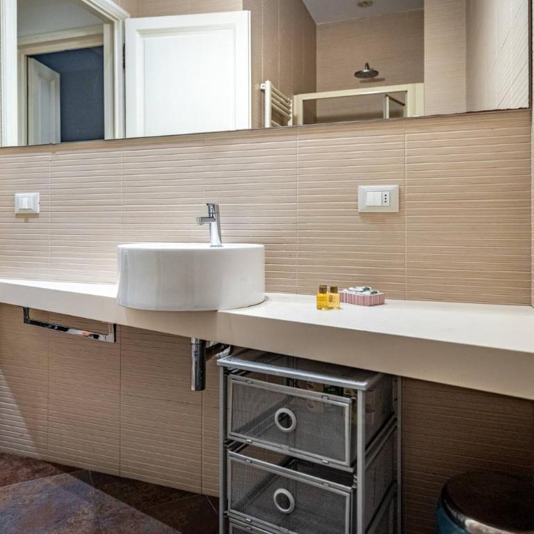 YD Servi suite apt - One-Bedroom Deluxe Apartment - 25