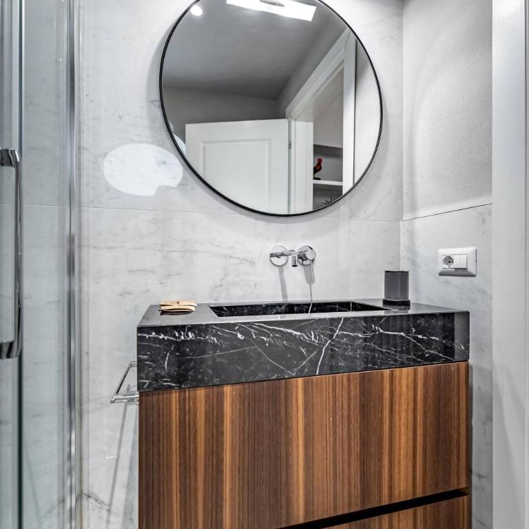 Hs4U Ricasoli Luxury apartment near Duomo N.1 - Appartamento con 2 Camere da Letto - 36
