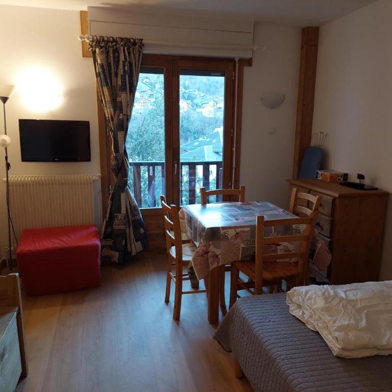 Charmant studio pour 2 avec balcon à Brides-les-Bains - Studio - 19