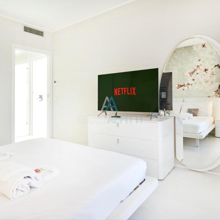 Lake Bloom Apartment - Terrazza panoramica a 200m dal lago - Two-Bedroom Apartment - 18