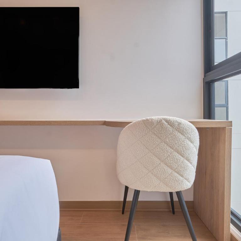 Ejército City Lofts & Apartments by Geko - One-Bedroom Apartment - 8