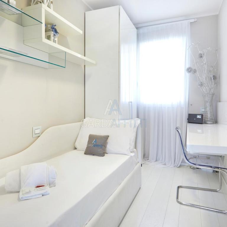 Lake Bloom Apartment - Terrazza panoramica a 200m dal lago - Two-Bedroom Apartment - 20