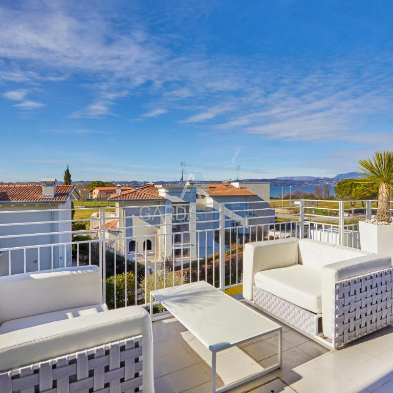 Lake Bloom Apartment - Terrazza panoramica a 200m dal lago - Two-Bedroom Apartment - 9