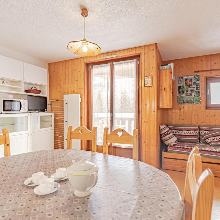 Appartement 2 pièces avec balcon et WIFI, 6 personnes - Apartment mit 1 Schlafzimmer - 1