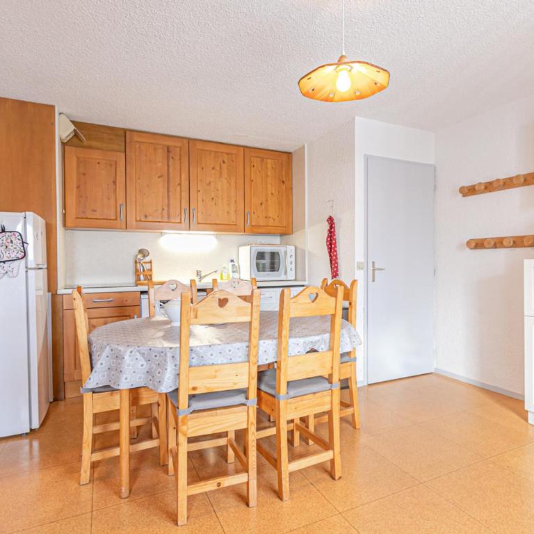 Appartement 2 pièces avec balcon et WIFI, 6 personnes - Apartment mit 1 Schlafzimmer - 10