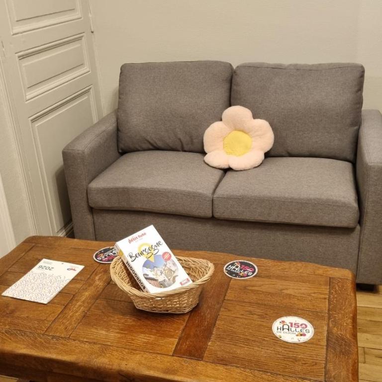 Appartement T5 rénové centre ville - Apartment mit 3 Schlafzimmern - 4