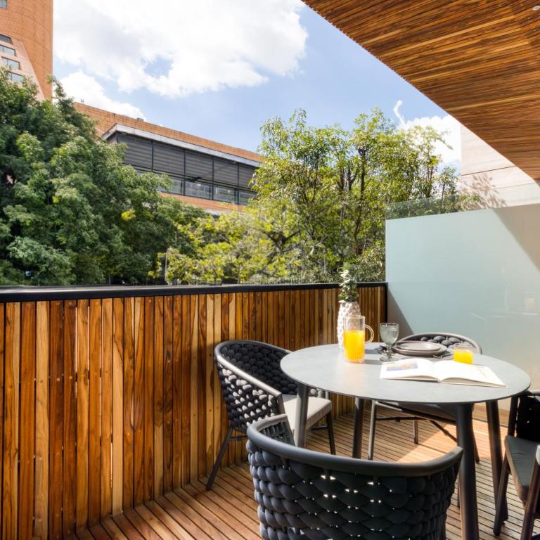 Studio Fenomenal con Balcon Priv and Rooftop whit Jacuzzi - Deluxe Double Studio - 1