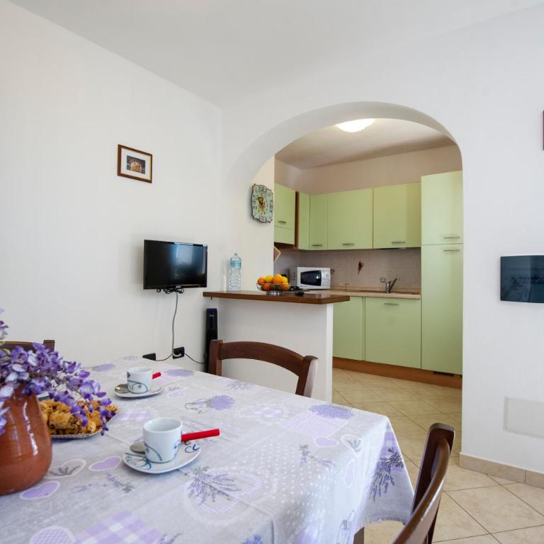 Appartamenti Quercia e Olivo - Appartamento con 2 Camere da Letto - 4