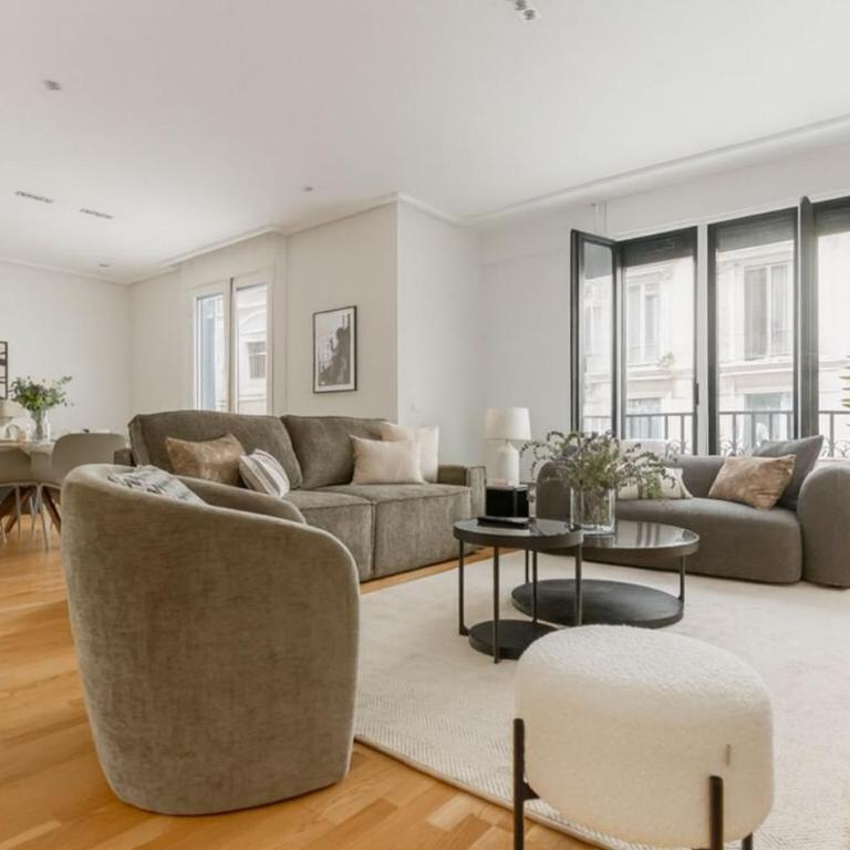 Stunning spacious -3Bdr 25Baths -Salamanca - Apartamento - 3