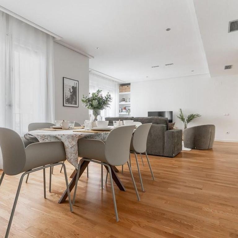 Stunning spacious -3Bdr 25Baths -Salamanca - Apartamento - 6