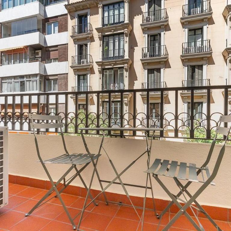 Stunning spacious -3Bdr 25Baths -Salamanca - Apartamento - 35