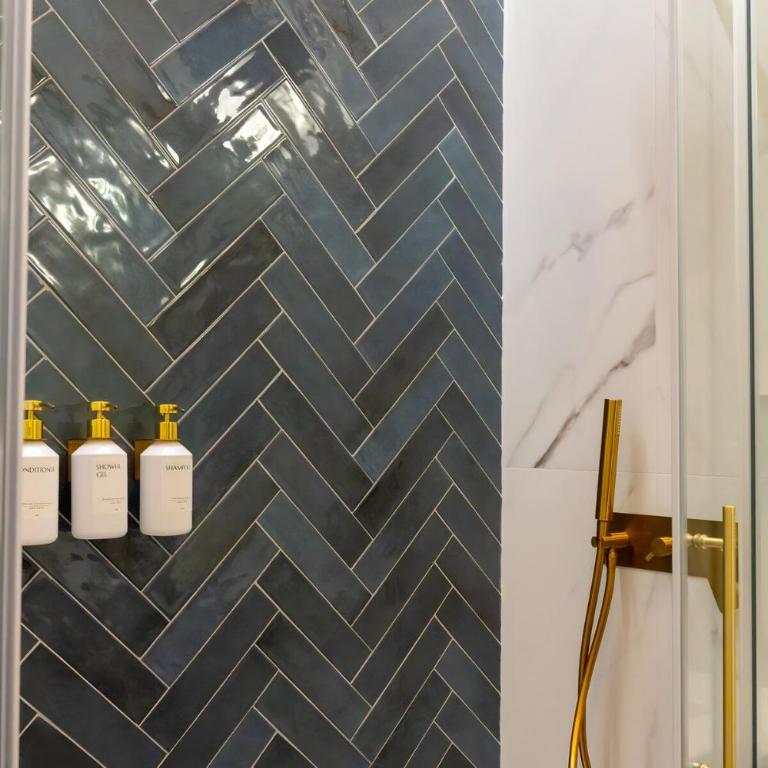 3 Suites, Freestanding Tub, XL Luxury Apartment - Appartamento con 3 Camere da Letto - 10