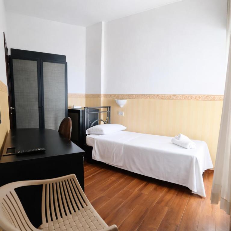 Hotel Regina Fronte Mare - Camera Singola con Vista Mare - 1