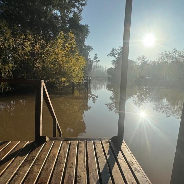 Casa frente al río con muelle propio en el Delta - Room #1583785701 - 22